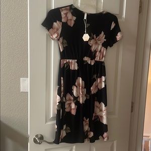 Pink blush maternity dress small